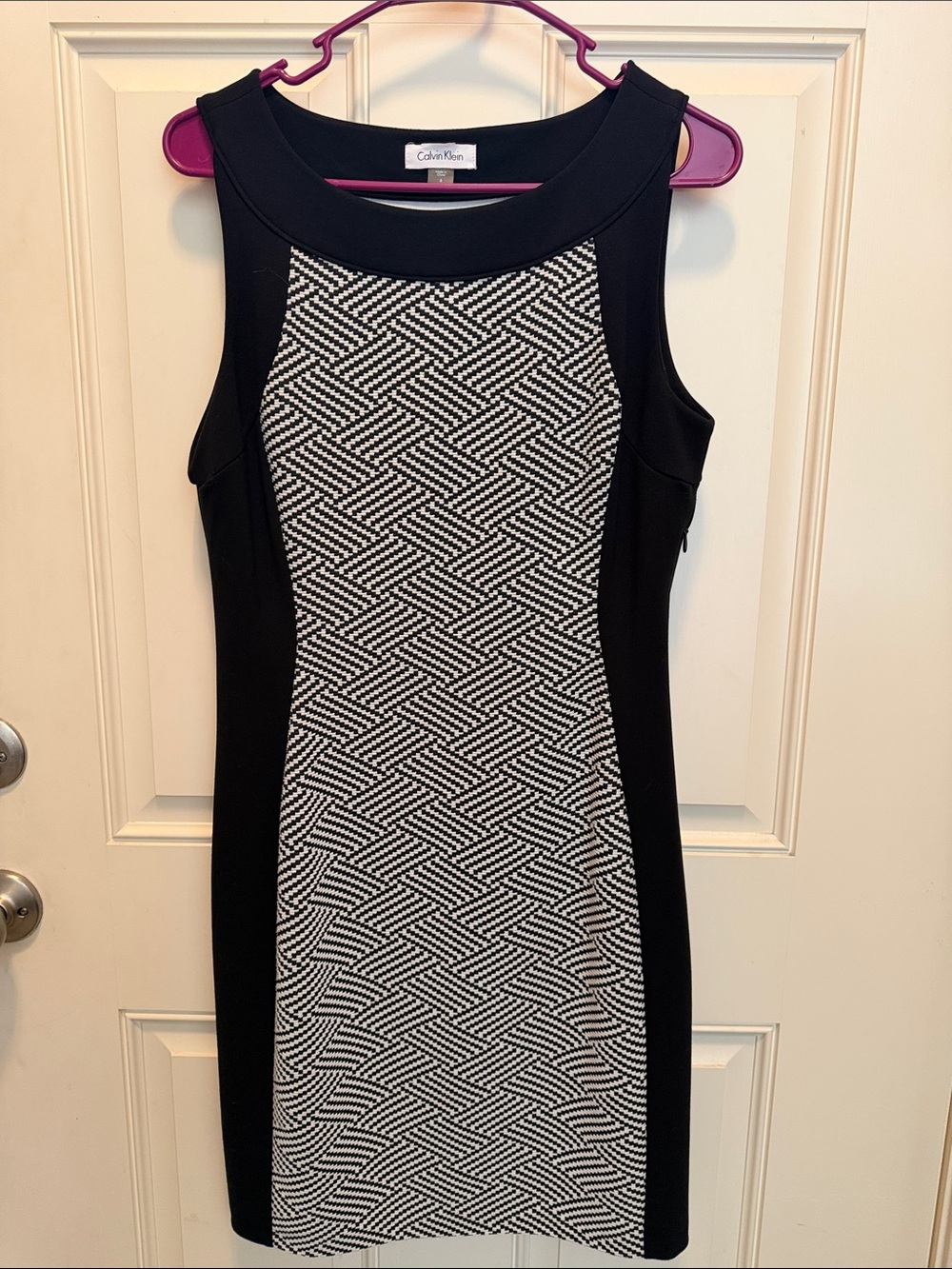 Calvin Klein Black and White Geometric Sheath Mini Dress